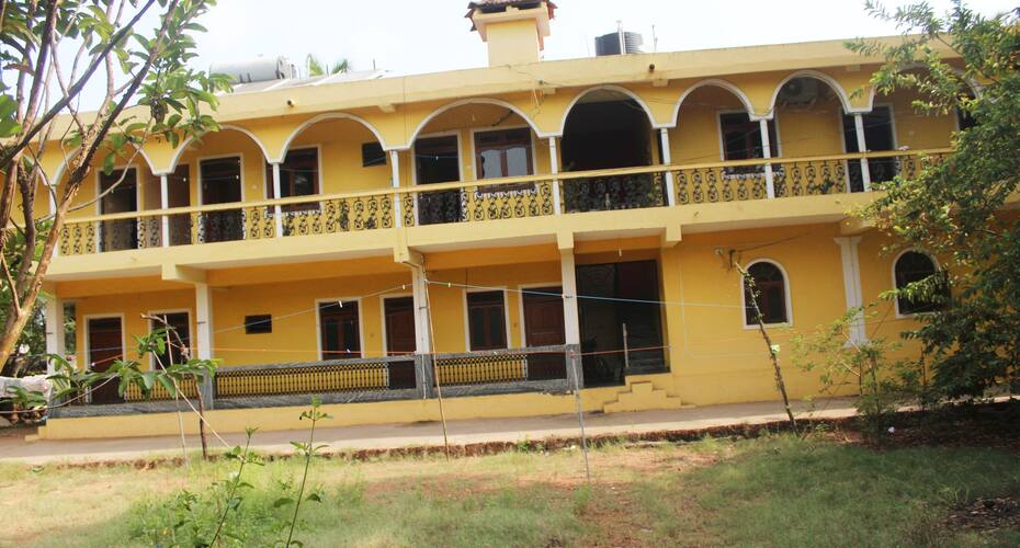 Lloyds Tourist Rooms, Goa 1